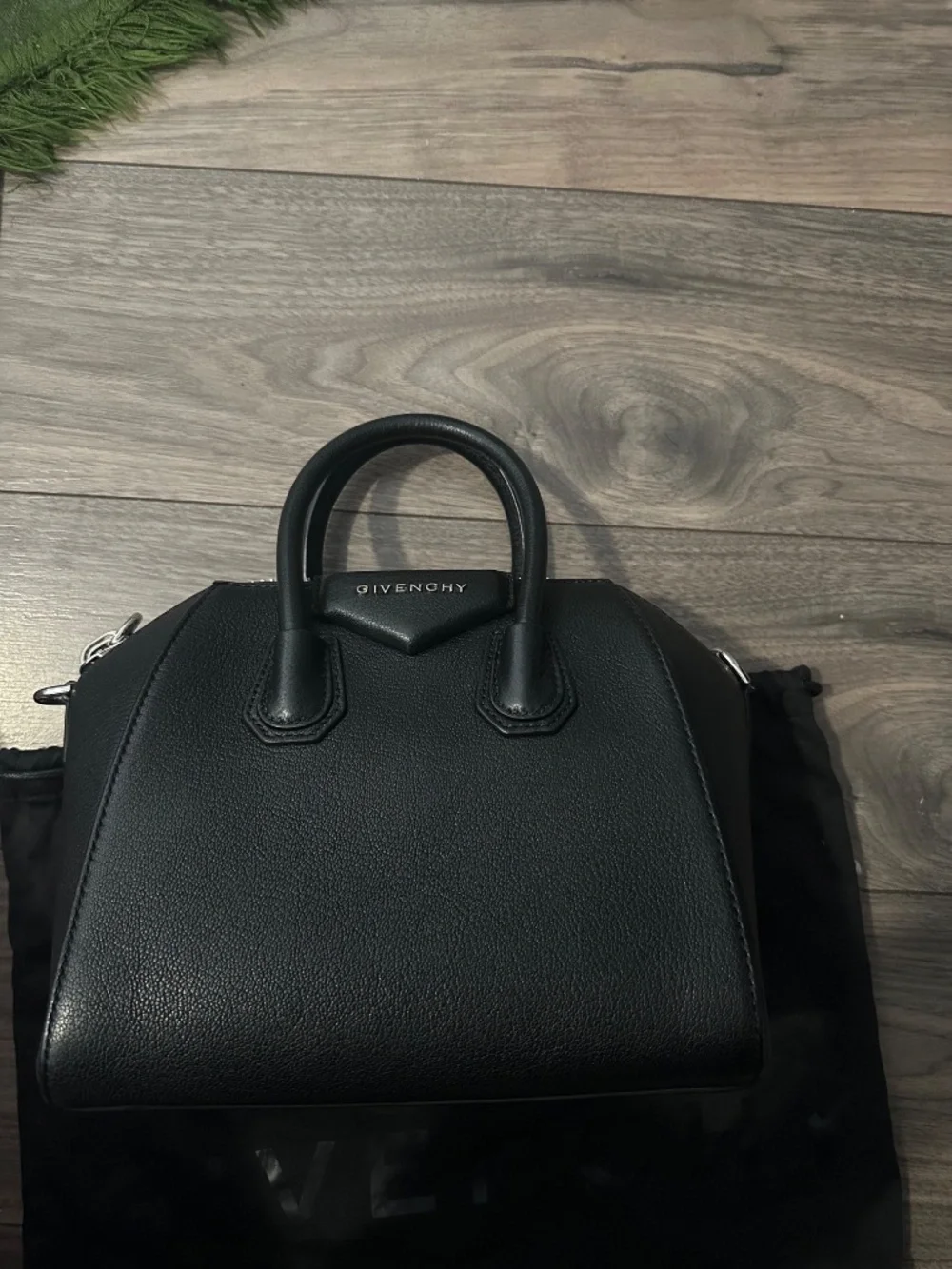 Givenchy Mini Antigona (black with silver hardware) - Picture 7 of 10